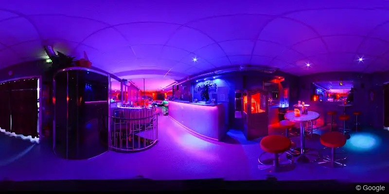Photo 2 de Le Boudoir Cosy Bar, lieu libertin à Nice